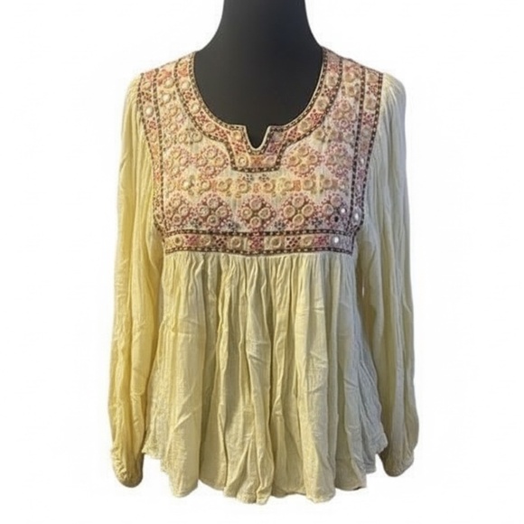 India Style Embroidered Quarter Sleeve Women's Blouse, Size Small - Picture 2 of 5